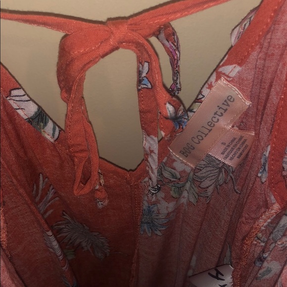 Peach floral Dress - Picture 4 of 4